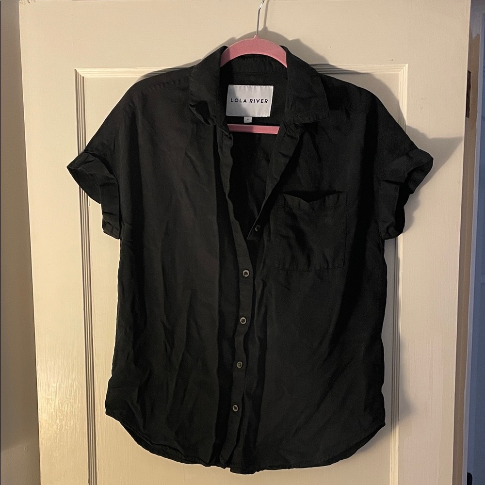 Women’s Black Short Sleeve Shirt